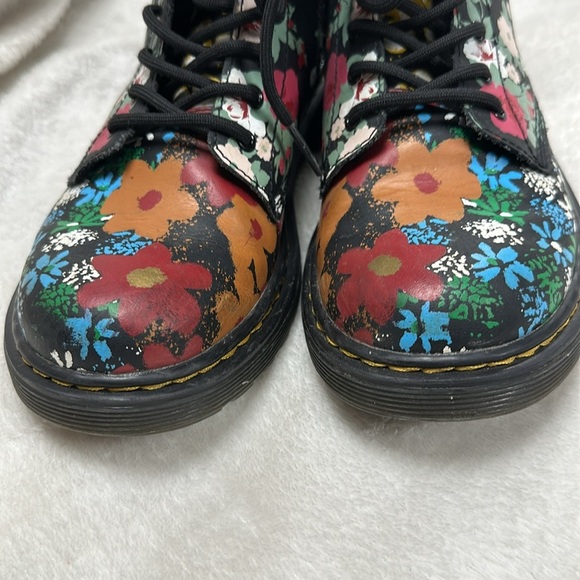 Dr.Martens YOUTH 1460 FLORAL MASH UP LEATHER LACE UP BOOTS US 3 - Picture 5 of 9